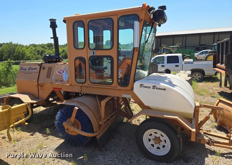 image for item DY0829 Broce RJT350 broom