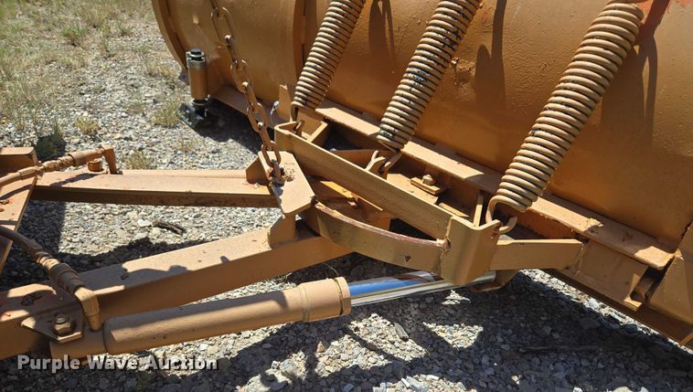 image for item DY0829 Broce RJT350 broom