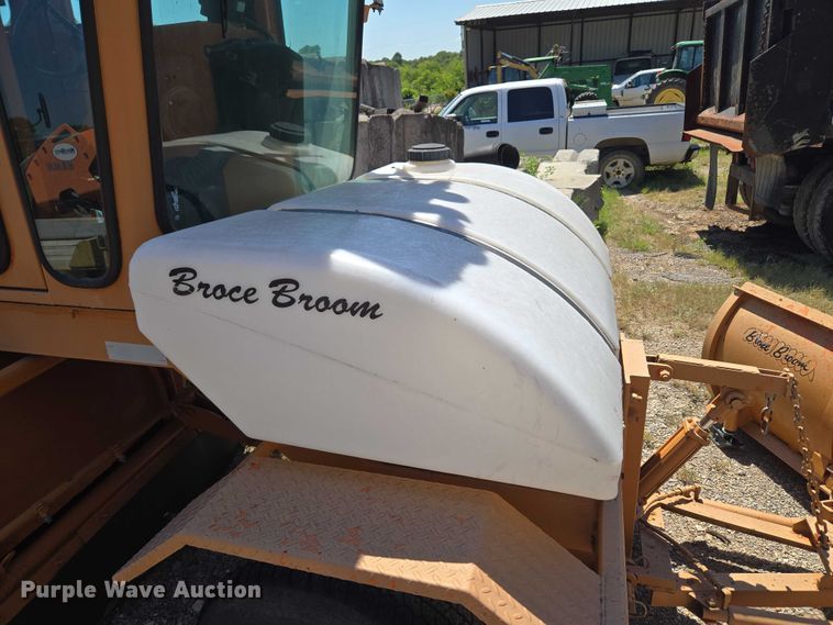 image for item DY0829 Broce RJT350 broom