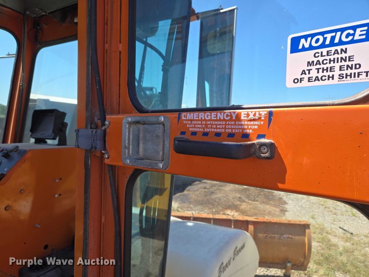 image for item DY0829 Broce RJT350 broom