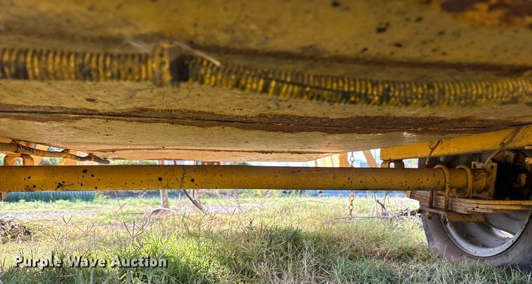 image for item DY0831 1997 SMCI SGS-275 pothole patcher