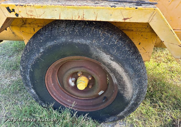 image for item DY0831 1997 SMCI SGS-275 pothole patcher