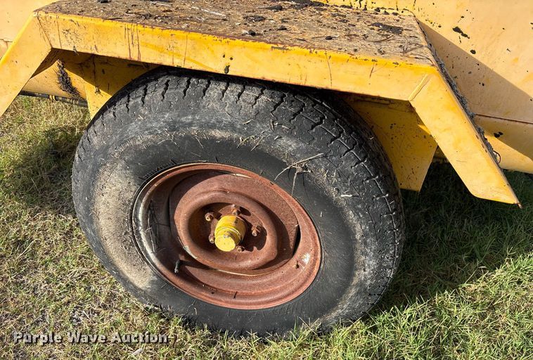 image for item DY0831 1997 SMCI SGS-275 pothole patcher