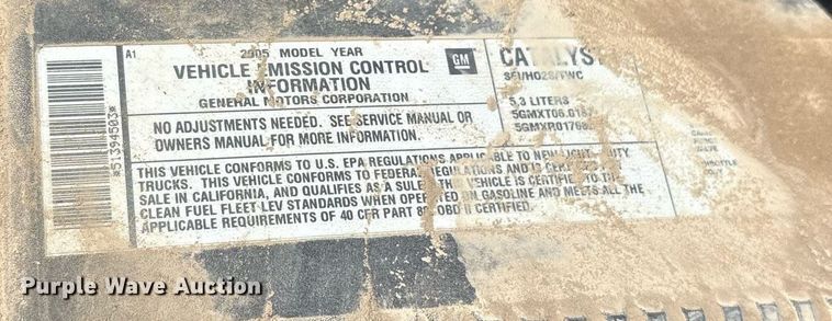 image for item DY0833 2005 Chevrolet Silverado 1500 Crew Cab pickup truck