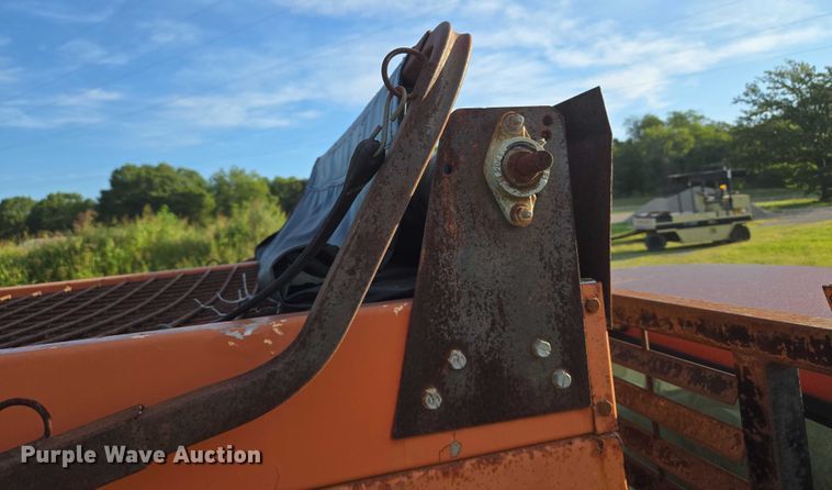 image for item DY0836 1994 Ford F250 flatbed pickup truck