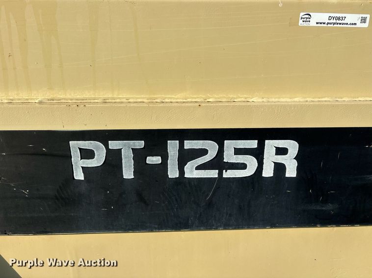 image for item DY0837 1998 Ingersoll Rand PT-125R pneumatic roller