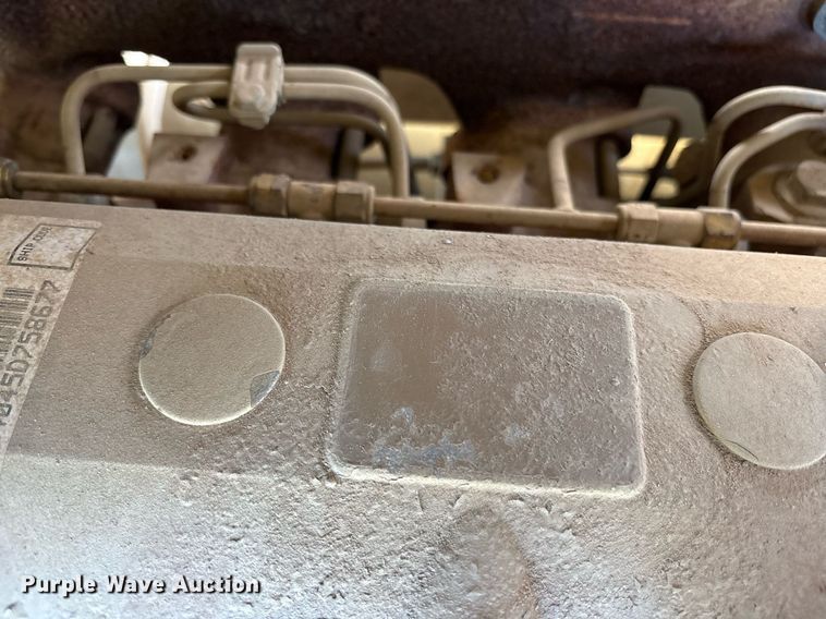 image for item DY0837 1998 Ingersoll Rand PT-125R pneumatic roller