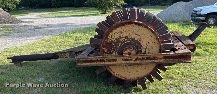 image for item DY0838 Shovel Supply 112W double drum roller