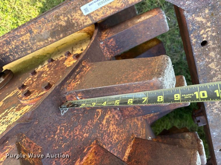 image for item DY0838 Shovel Supply 112W double drum roller