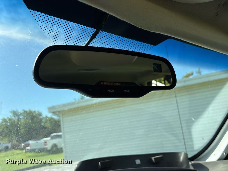 image for item DY0841 2006 Chevrolet Silverado 1500 Crew Cab pickup truck