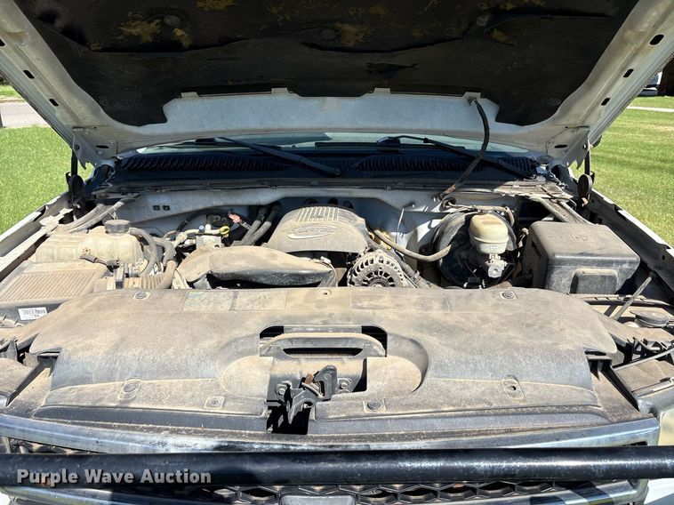 image for item DY0841 2006 Chevrolet Silverado 1500 Crew Cab pickup truck