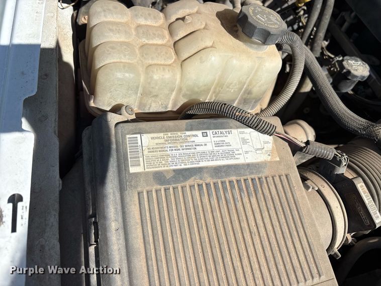 image for item DY0841 2006 Chevrolet Silverado 1500 Crew Cab pickup truck