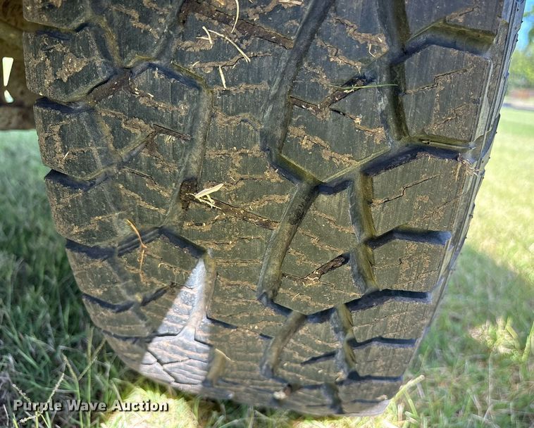 image for item DY0841 2006 Chevrolet Silverado 1500 Crew Cab pickup truck