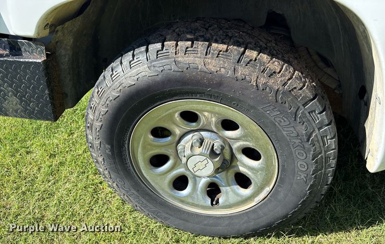 image for item DY0841 2006 Chevrolet Silverado 1500 Crew Cab pickup truck