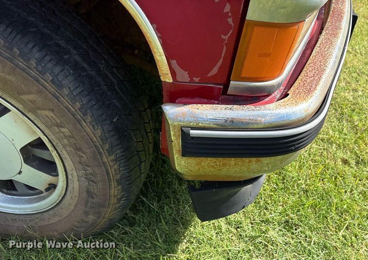 image for item DY0842 1994 Chevrolet C1500 Ext. Cab pickup truck