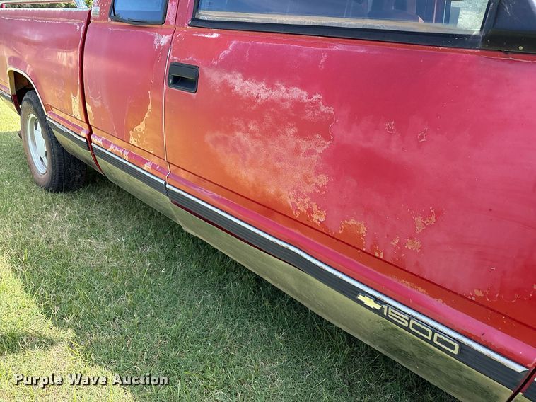 image for item DY0842 1994 Chevrolet C1500 Ext. Cab pickup truck