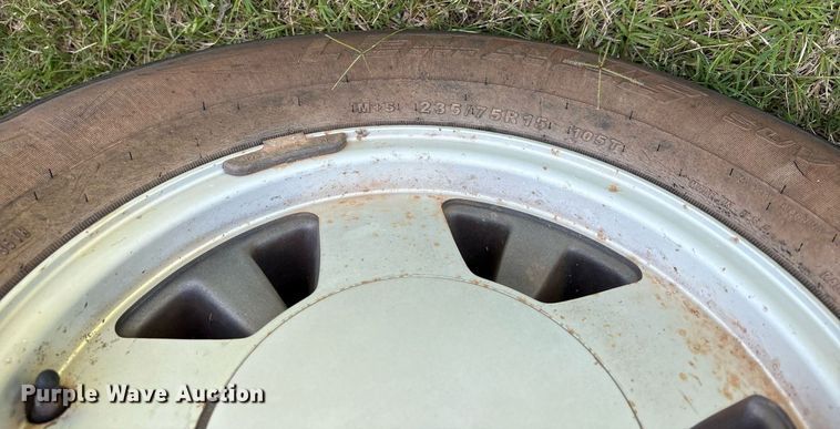 image for item DY0842 1994 Chevrolet C1500 Ext. Cab pickup truck