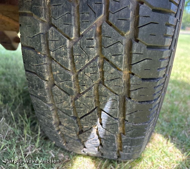 image for item DY0842 1994 Chevrolet C1500 Ext. Cab pickup truck