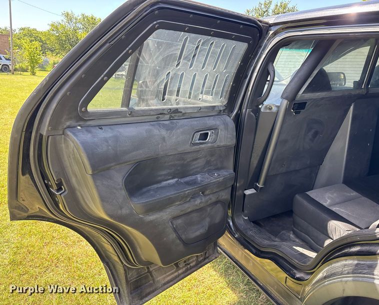 image for item DY0844 2014 Ford Explorer Police Interceptor SUV