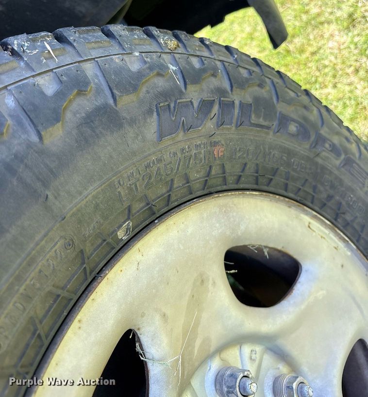 image for item DY0845 2005 Chevrolet Tahoe SUV