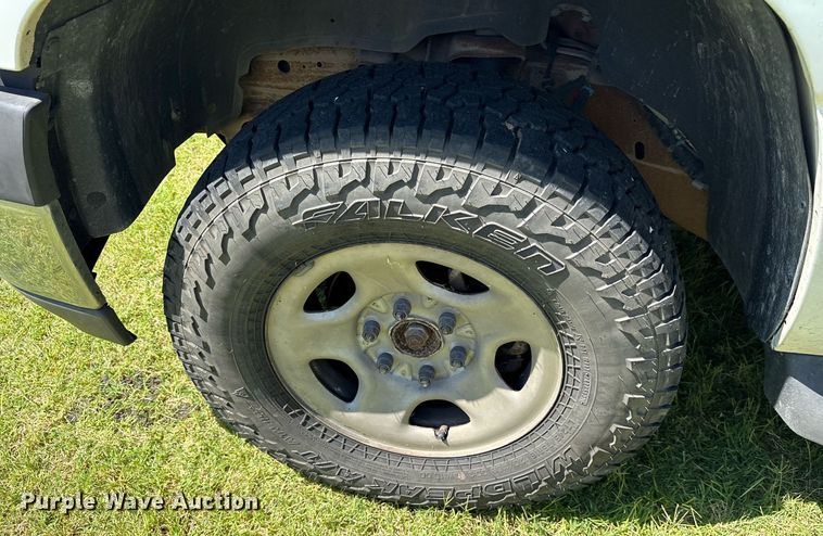 image for item DY0845 2005 Chevrolet Tahoe SUV