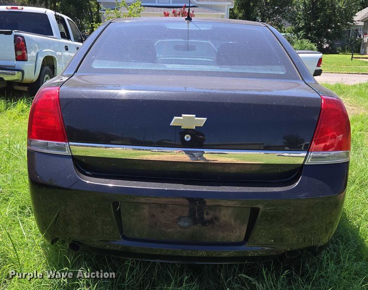 image for item DY0847 2014 Chevrolet Caprice Police 