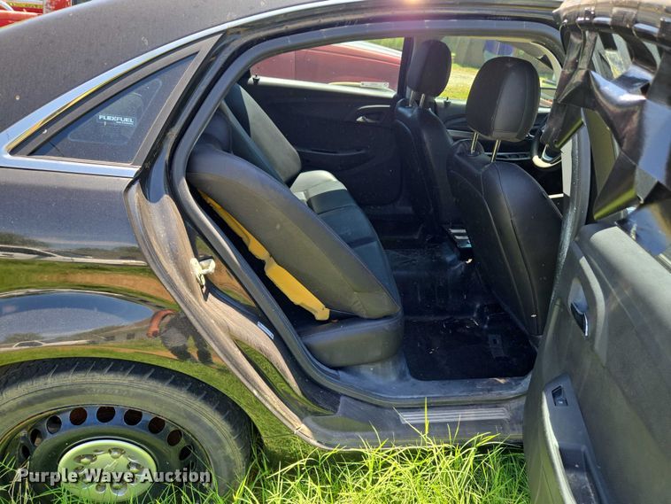 image for item DY0847 2014 Chevrolet Caprice Police 