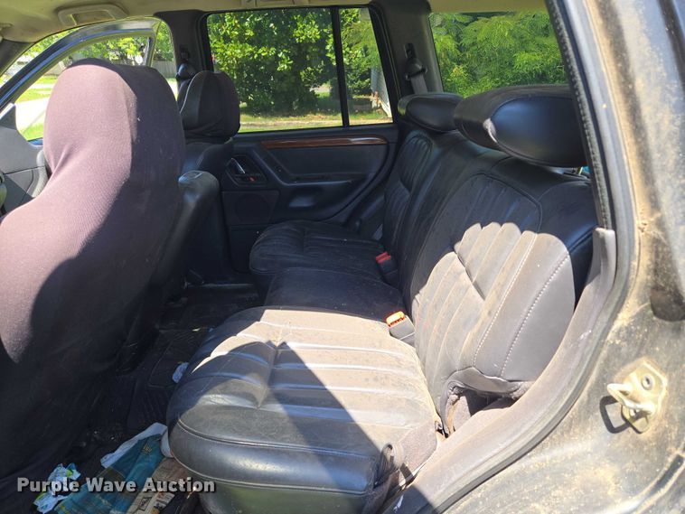 image for item DY0848 1999 Jeep Grand Cherokee SUV