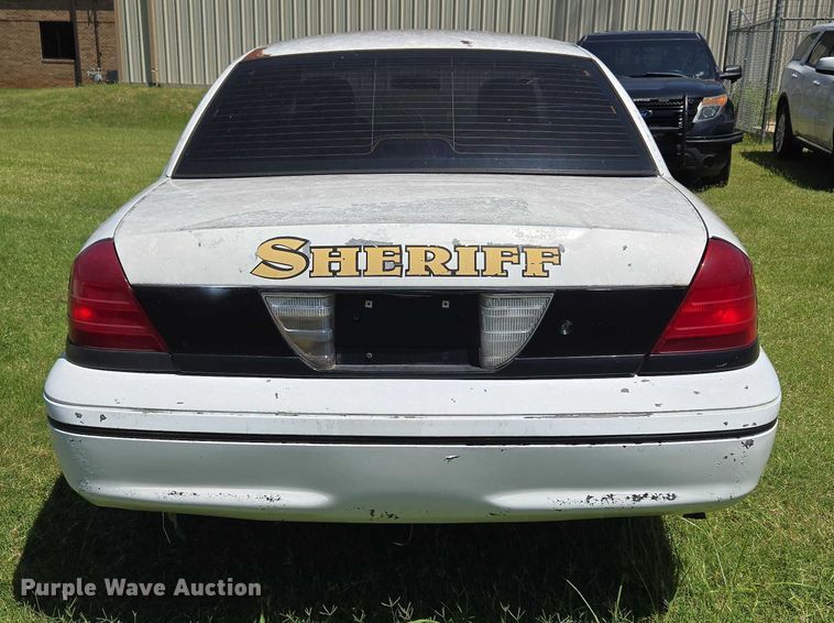 image for item DY0849 2008 Ford Crown Victoria Police Interceptor 