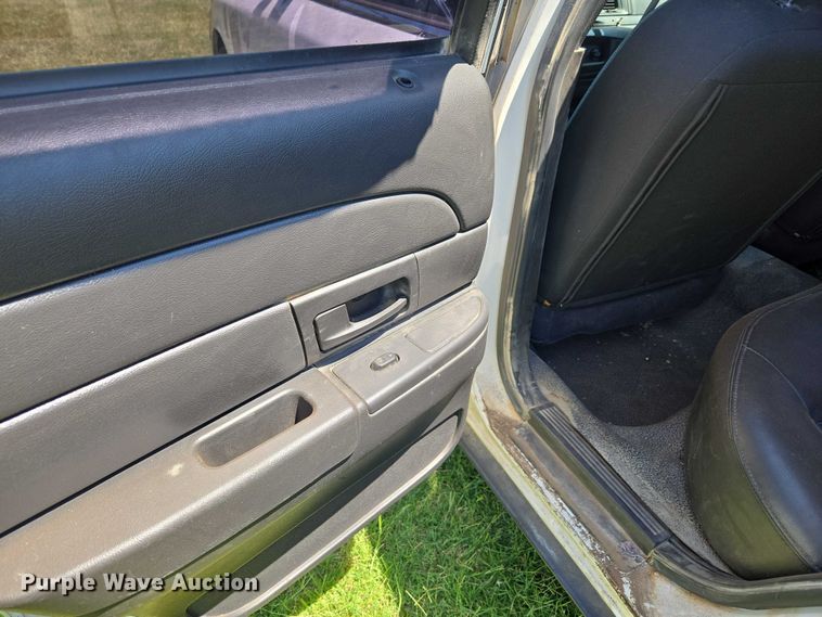 image for item DY0849 2008 Ford Crown Victoria Police Interceptor 