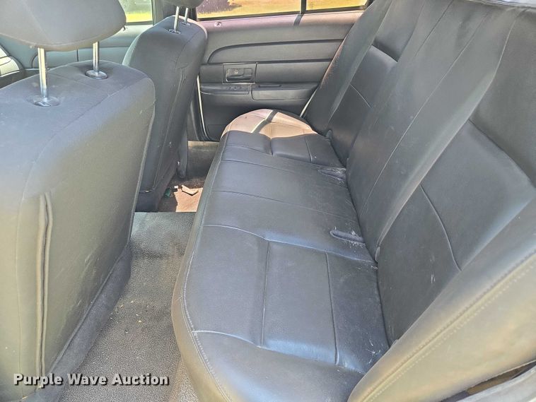 image for item DY0849 2008 Ford Crown Victoria Police Interceptor 