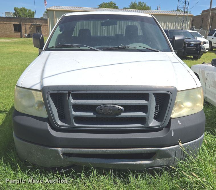 image for item DY0850 2006 Ford F150 pickup truck