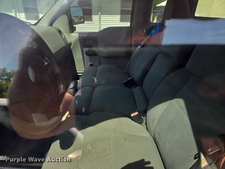 image for item DY0850 2006 Ford F150 pickup truck