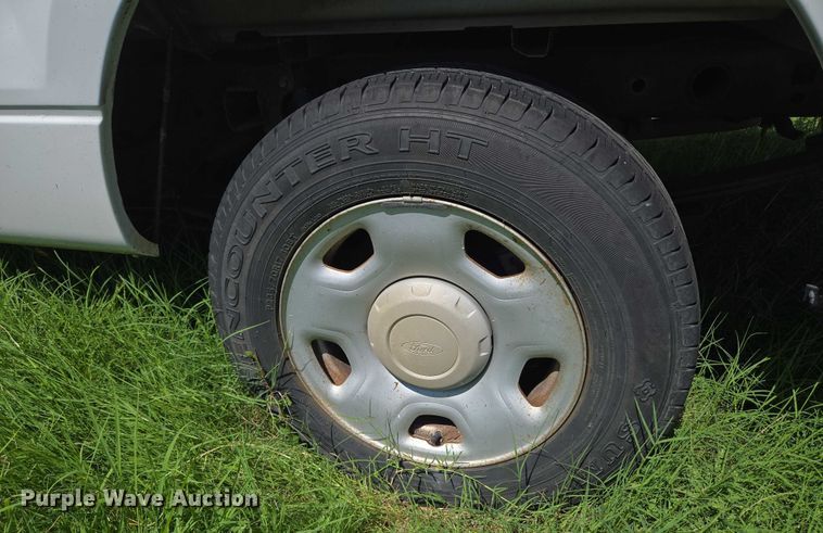 image for item DY0850 2006 Ford F150 pickup truck