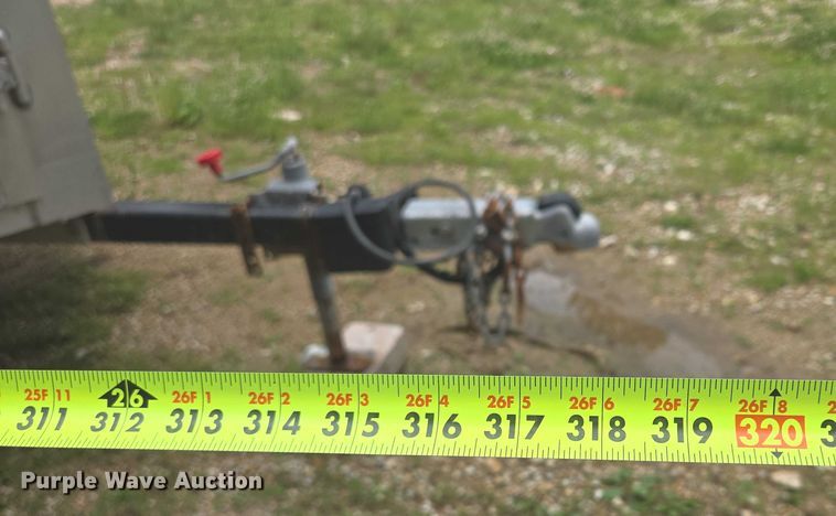 image for item DY0978 2004 H&S ENC-V8620A enclosed snowmobile trailer