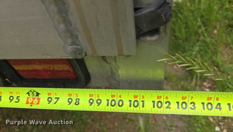 image for item DY0978 2004 H&S ENC-V8620A enclosed snowmobile trailer