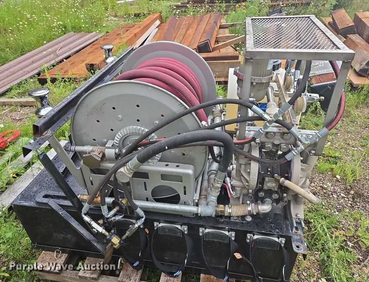 image for item DY0982 Brush fire unit