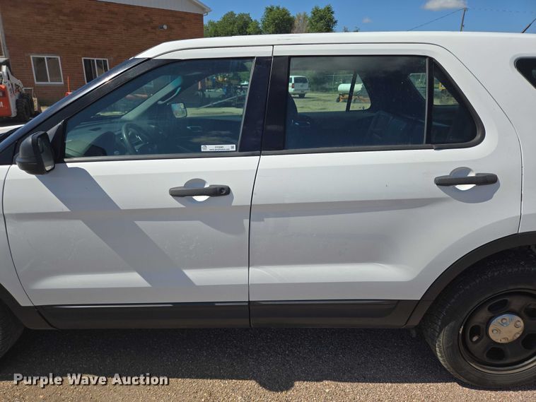 image for item DY0985 2015 Ford Explorer Police Interceptor SUV