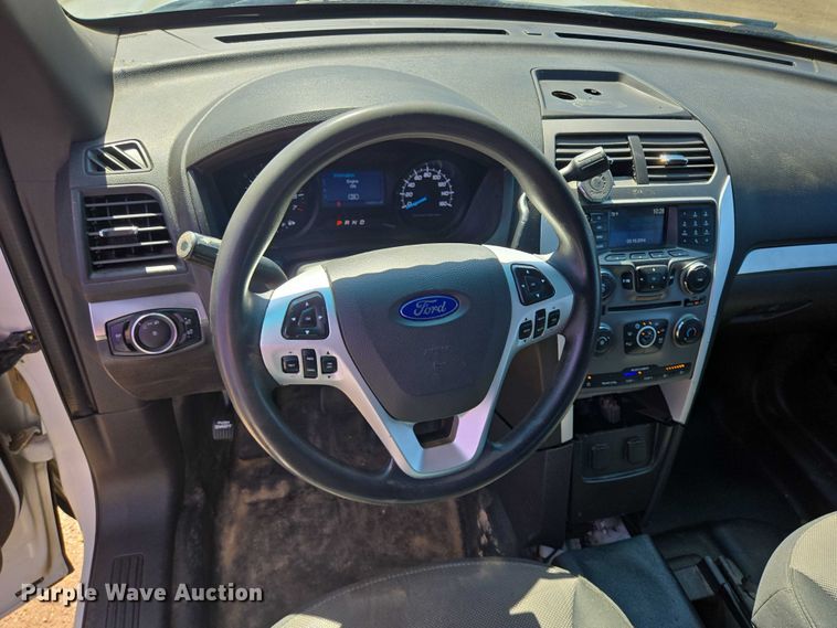 image for item DY0985 2015 Ford Explorer Police Interceptor SUV