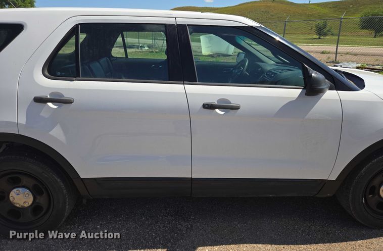 image for item DY0985 2015 Ford Explorer Police Interceptor SUV