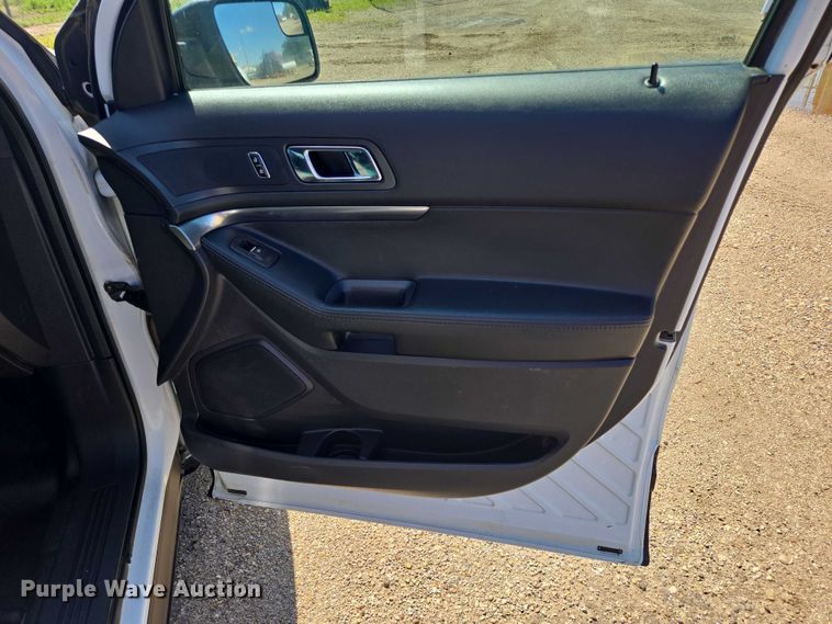 image for item DY0985 2015 Ford Explorer Police Interceptor SUV