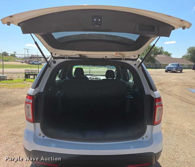 image for item DY0985 2015 Ford Explorer Police Interceptor SUV