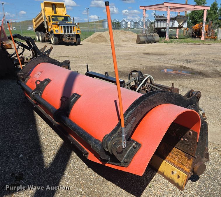 image for item DY0986 Frink America 12' W snow plow