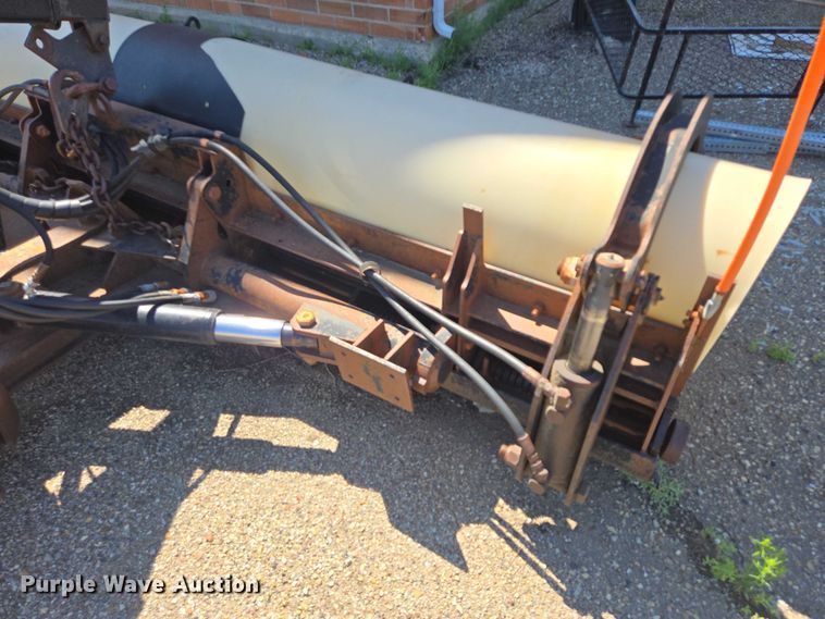 image for item DY0988 2006 Schmidt Wausu 12' W snow plow