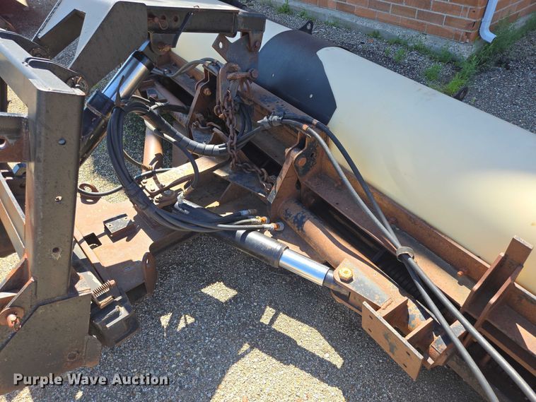 image for item DY0988 2006 Schmidt Wausu 12' W snow plow