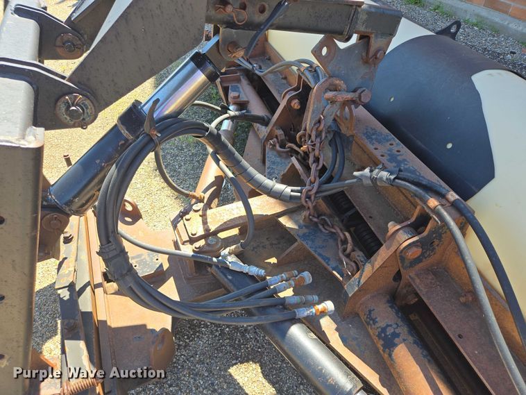 image for item DY0988 2006 Schmidt Wausu 12' W snow plow