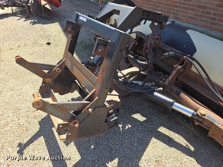 image for item DY0988 2006 Schmidt Wausu 12' W snow plow