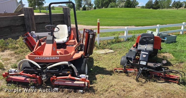 image for item DY0989 (4) lawn mowers