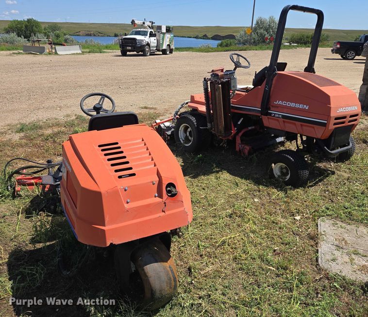 image for item DY0989 (4) lawn mowers