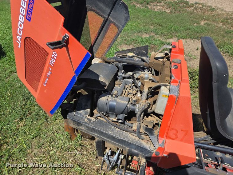 image for item DY0989 (4) lawn mowers